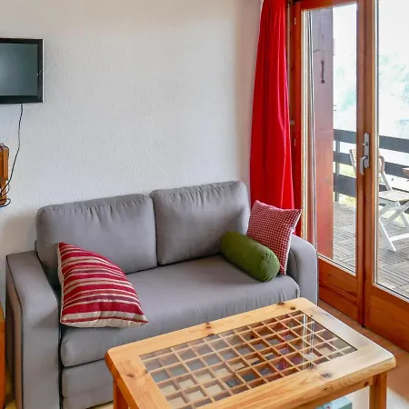 Foret E3 Apartment
